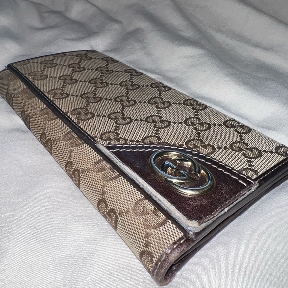 AUTHENTIC VINTAGE GUCCI WALLET - Picture 5 of 13